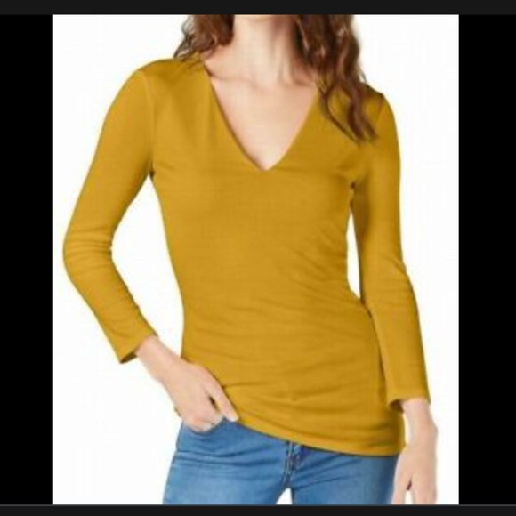 NWT INC International Concepts V-Neck Gold Ribbed Top - Picture 1 of 2